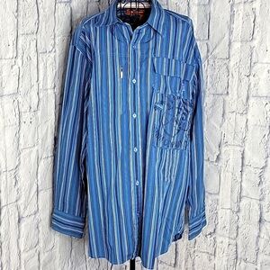 ROCAWEAR Blue and‎ White Striped Casual Shirt Large